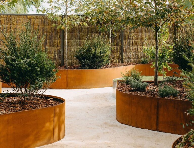 Corten Edging and Stakes Plate
